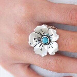 Paparazzi Jewelry Accessories - Boho Blossom - Blue Ring - Vintage